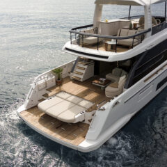 azimut yacht 62 fly