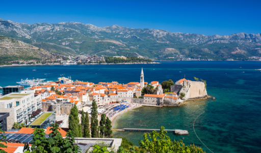 Montenegro, la baia di Kotor il fiordo più bello del Mediterraneo