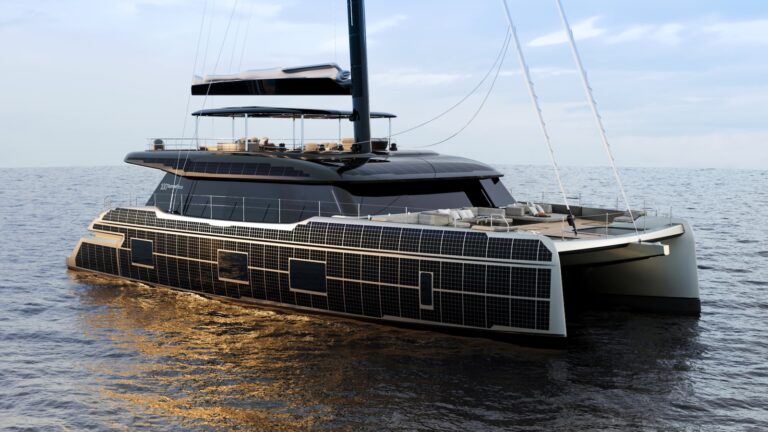 Sunreef 100 Eco