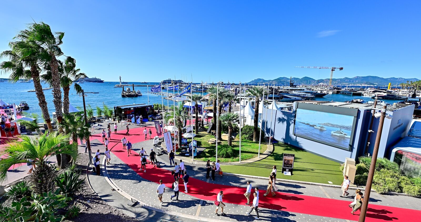 CANNES YACHTING FESTIVAL
