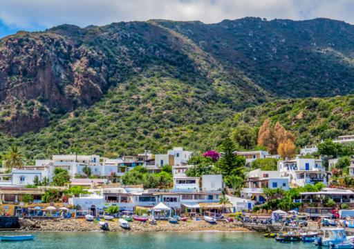 Panarea: the “glamour” lounge of the Aeolian Islands