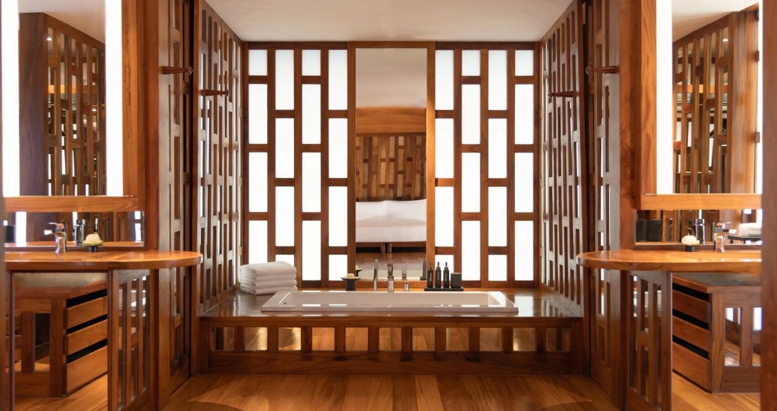amanpuri_pavilion_bathroom-landscape copia