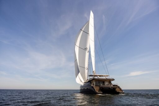 Sunreef Yachts presenta il primo Sunreef 100 Eco a vela e propulsione elettrica