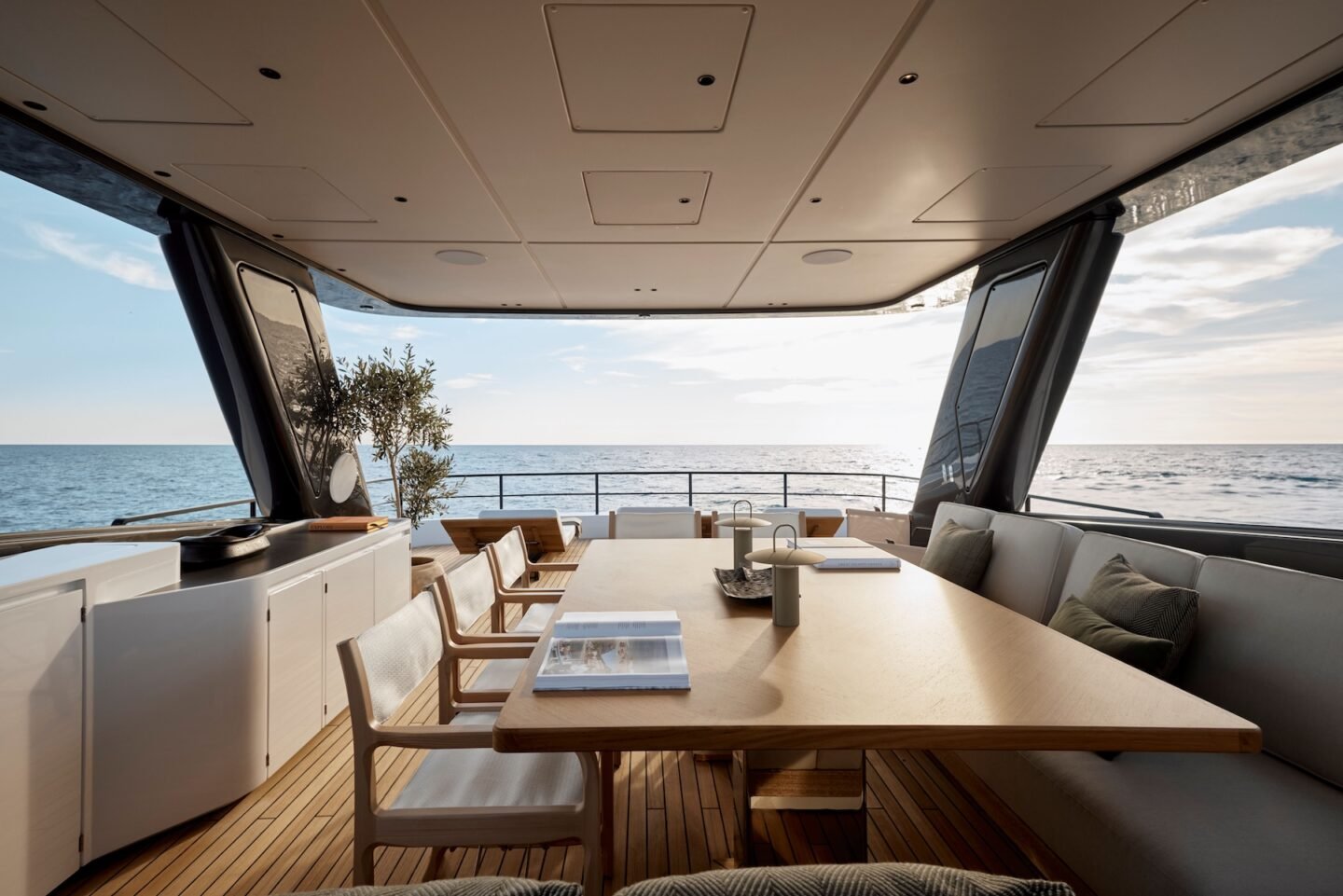 Magellano 27 M