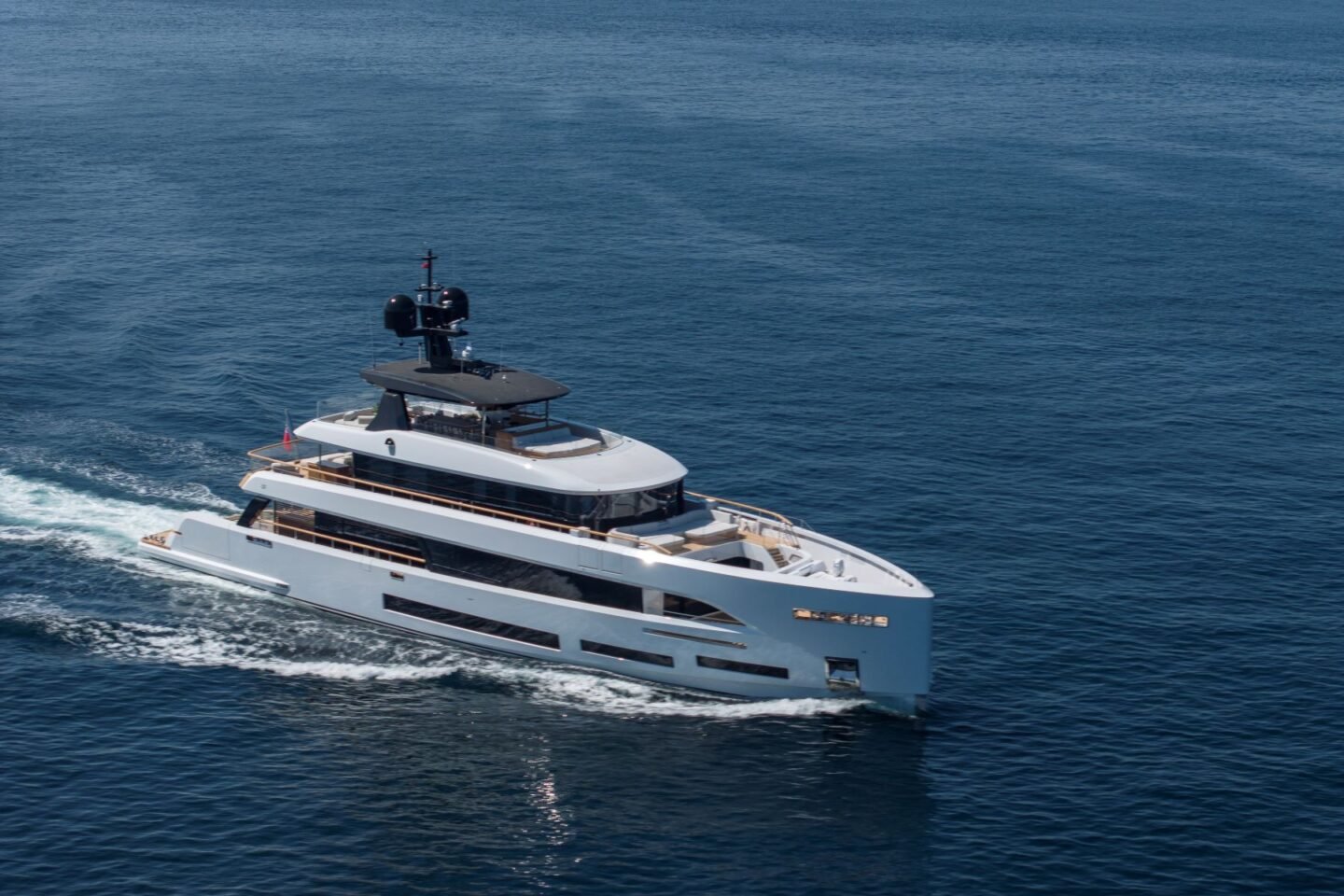 Sirena 42M, debutto mondiale per la nuova ammiraglia di Sirena Superyachts